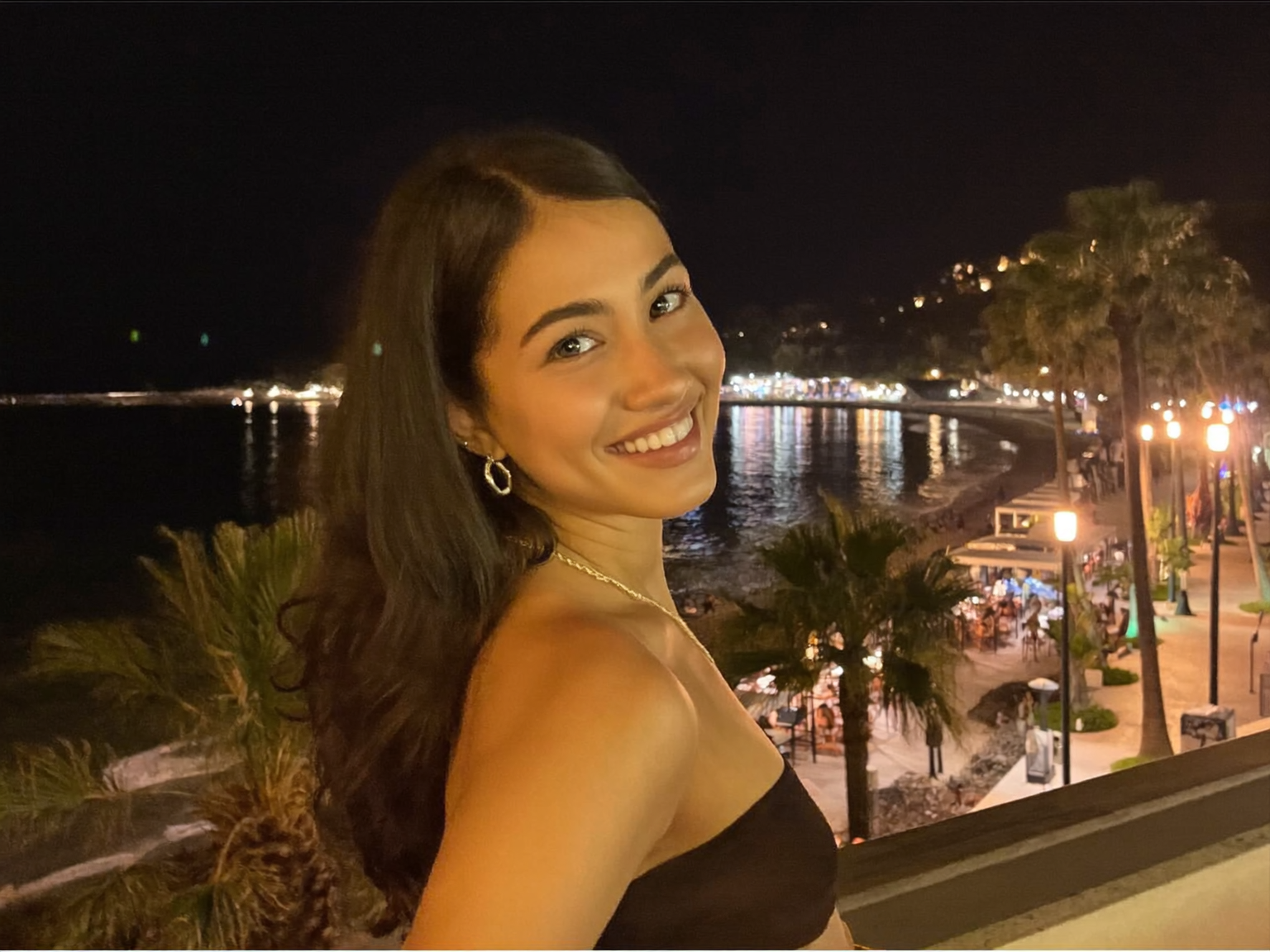 <em>Nayeli M.</em>